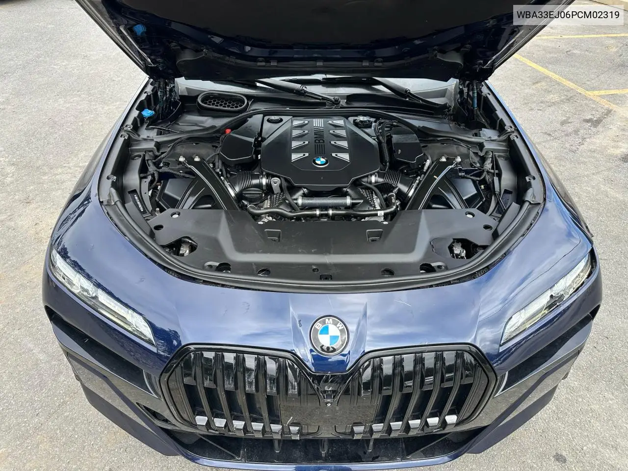 Auction sale of the 2023 BMW 7er , vin: WBA33EJ06PCM02319, lot number: 64957095