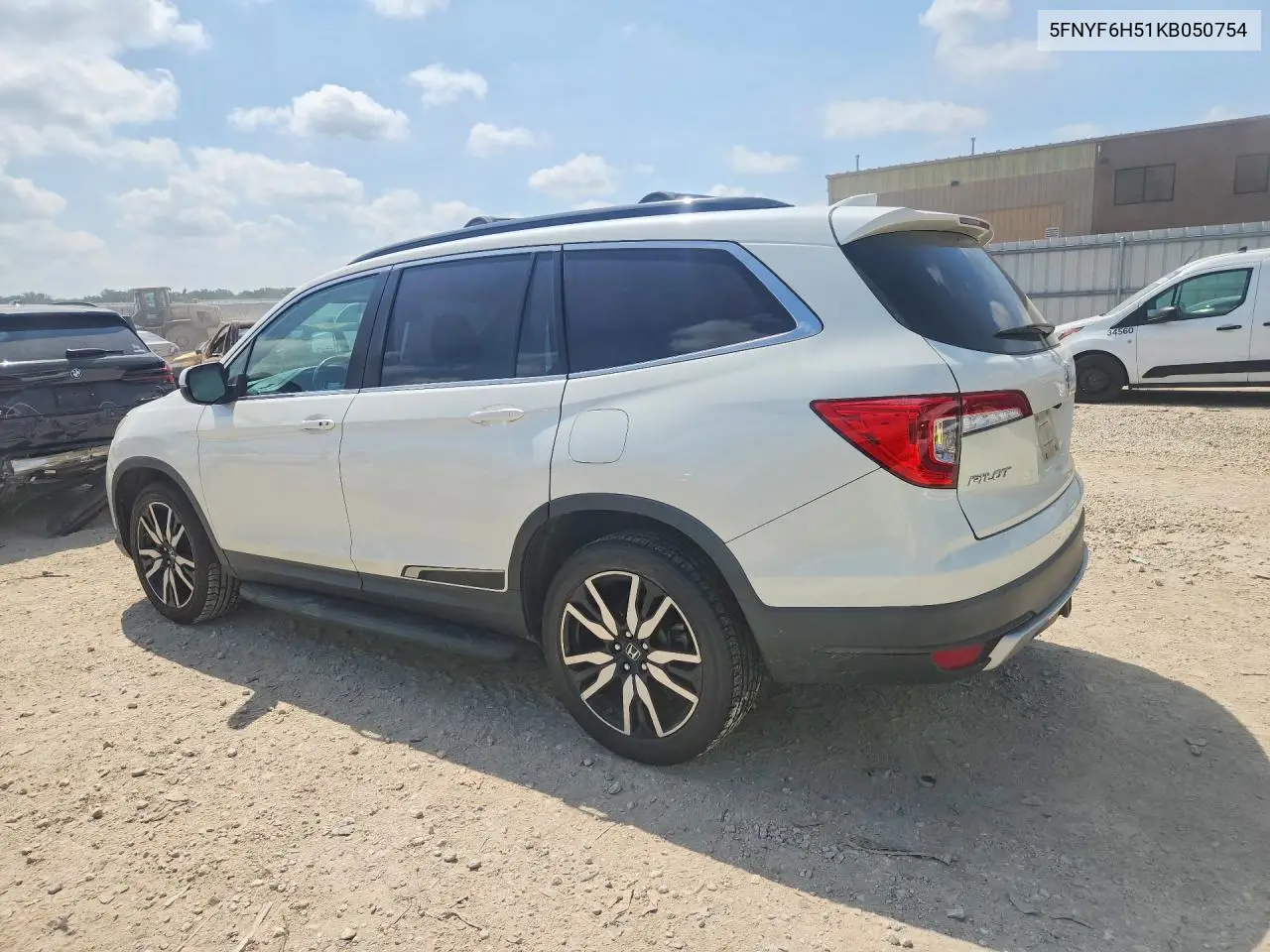 Auction sale of the 2019 Honda Pilot , vin: 5FNYF6H51KB050754, lot number: 54551836