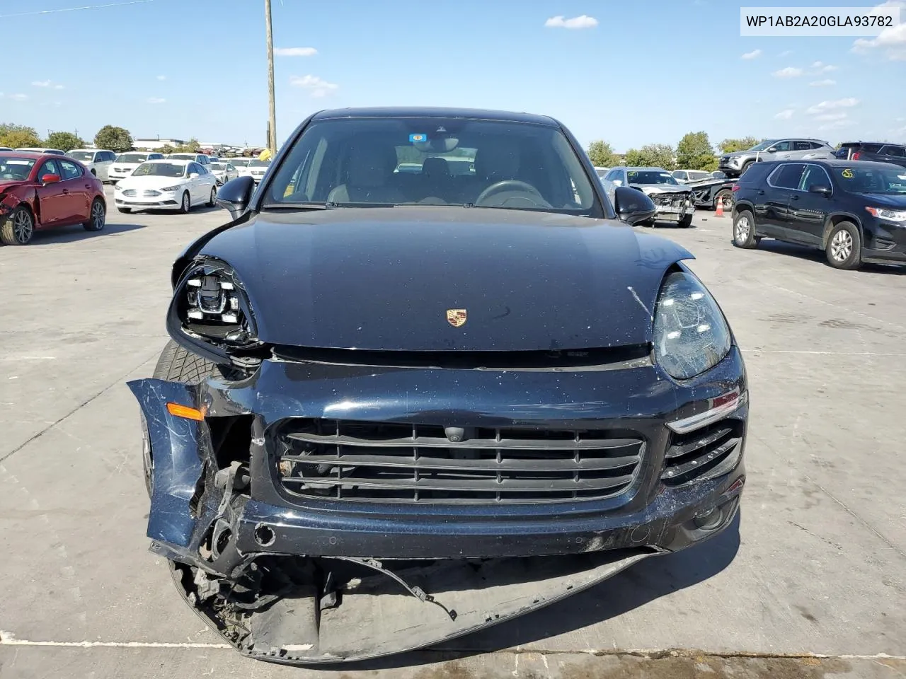 Auction sale of the 2016 Porsche Cayenne , vin: WP1AB2A20GLA93782, lot number: 77135874