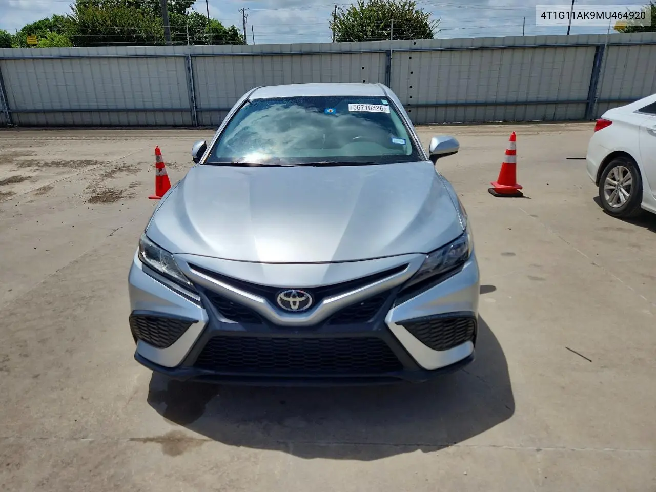 Auction sale of the 2021 Toyota Camry , vin: 4T1G11AK9MU464920, lot number: 56710826