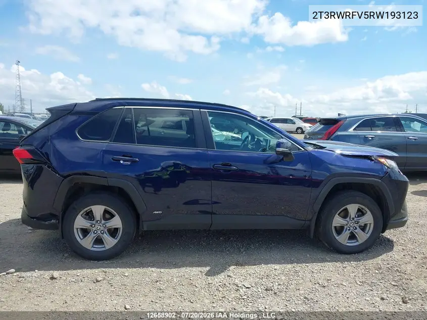 Auction sale of the 2024 Toyota RAV 4 , vin: 2T3RWRFV5RW193123, lot number: 12658902