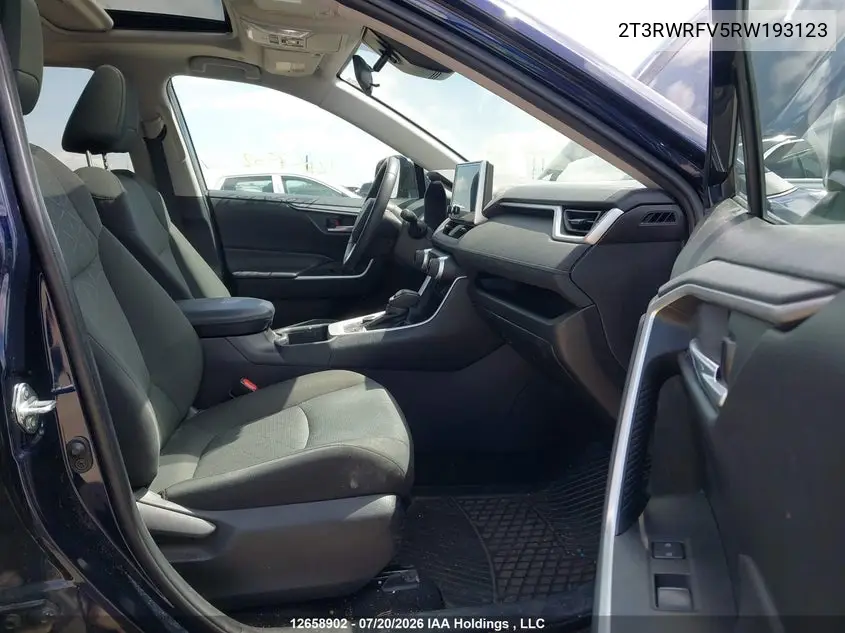 Auction sale of the 2024 Toyota RAV 4 , vin: 2T3RWRFV5RW193123, lot number: 12658902